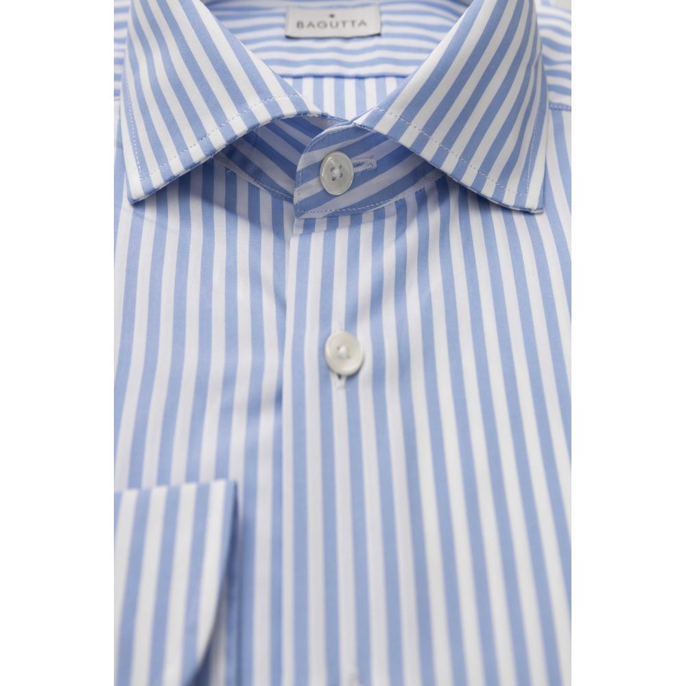 Camicia elegante azzurra con collo francese vestibilità  media